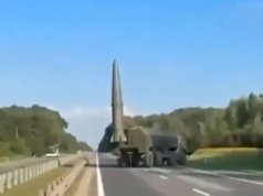 Rosjanie prężą muskuły. Właśnie rozmieścili systemy rakietowe na drodze do Polski [WIDEO]