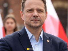 Rafał Trzaskowski pochwalił się nowym wizerunkiem. Kobiety odpowiedziały