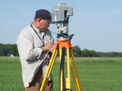 Notariusz swoje, geodeta swoje. Skąd różnice w powierzchni działki?