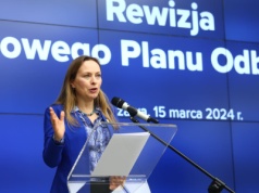 Afera wokół KPO. PARP wznawia płatności dla hoteli i gastronomii. Jest lista warunków