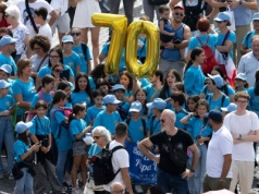 Wierni zaskoczyli papieża. Wyjątkowy gest w dniu urodzin Leona XIV
