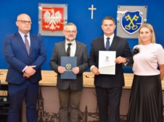 Historia w kieszeni. Akademia Piotrkowska przygotuje mobilną aplikację