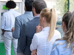 Ważna zmiana w znanym banku. Uderza w tych, którzy korzystają z gotówki