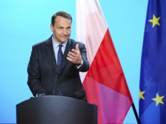 Sikorski chce przechwytywać rosyjskie drony nad Ukrainą. Wywiad dla „FAZ”