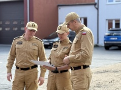 Wizytacja Zastępcy Komendanta Głównego oraz Zastępcy Wielkopolskiego Komendanta Wojewódzkiego Państwowej Straży Pożarnej w Komendzie Powiatowej PSP w Gnieźnie