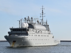 Szwedzki okręt wywiadu radioelektronicznego Artemis w Polsce
