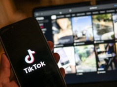 Trump zdecyduje o przyszłości Tik-Toka. "Możemy pozwolić mu umrzeć"