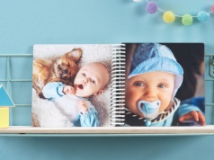 Fotoksiążka z pierwszego roku dziecka – jak stworzyć wzruszającą pamiątkę dla rodziców