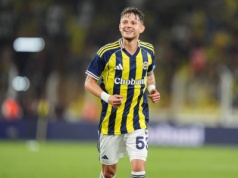 Sebastian Szymański z udziałem przy golu. Fenerbahce wygrywa w debiucie trenera