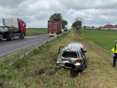 Wypadek na DK66 Wysokie Mazowieckie - Zambrów. Ciężarówka najechała na samochód osobowy