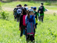 Rodzice nie chcą puścić dzieci na dwudniową wycieczkę. "Nie jestem gotowa, by córka spała poza domem"