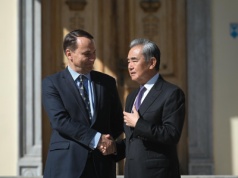 Wang Yi o drobiu i granicy z Białorusią