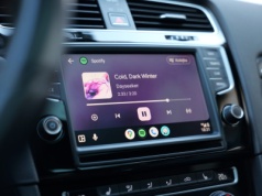 Android Auto 15.2 wraca do korzeni. Użytkownicy mają powód do radości