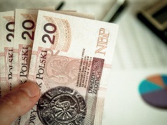 Inflacja w sierpniu wyższa niż planowano. Przy kasie zostawiamy coraz więcej pieniędzy