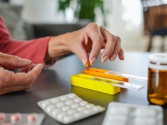 I espresso, i latte zakazane. 10 leków, których nie wolno popijać kawą