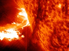 Rozbłyski słoneczne są znacznie gorętsze, niż sądziliśmy. Przełomowe badanie zmienia nasze rozumienie Słońca