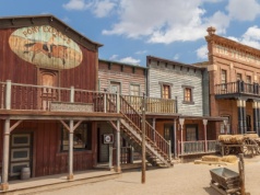 Napad na miasteczko westernowe w Mrągowie. Czym obłowił się „rabuś”?