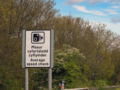 Motocykliści na celowniku. Nowe fotoradary mają nie tylko karać. Będą pilnować prędkości inaczej