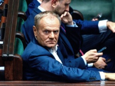"Nie szukajcie wroga na Zachodzie". Donald Tusk apeluje po słowach prezesa PiS