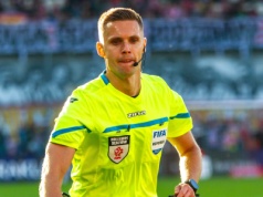 Polski arbiter zadebiutuje w Lidze Mistrzów. Poprowadzi mecz… debiutanta