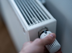 Polska buduje koalicję przeciw ETS2. Nowy podatek może podnieść ceny ogrzewania