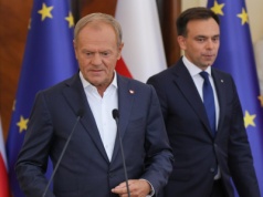 Sprawa "podatku wojennego" i pomysłów zawieszenia 800 plus. Stanowcze słowa Andrzeja Domańskiego