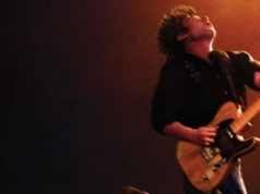 Zwiastun filmu biograficznego o legendarnym muzyku. Mroczny okres, genialny album