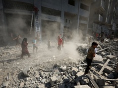 Izrael zrównuje z ziemią miasto Gaza. "Jakby był koniec świata"