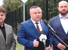 „Polskim ciężarówkom uniemożliwia się powrót do kraju!” Interwencja poselska