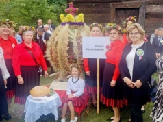 Powiat Starachowicki na Dożynkach Wojewódzkich w Tokarni