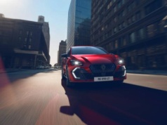 Nowe Renault Clio zaskakuje z zewnątrz, przekonuje pod maską