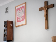 Wraca obowiązkowa religia? Projekt trafił do Sejmu. Pomysłodawcy chcą dwóch godzin w planie zajęć