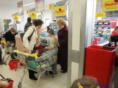 Biedronka przecenia nowy "towar luksusowy". Tak tanio prędko nie będzie