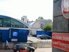 Inspektor zamieni śmieciówkę na umowę o pracę? Sprawdzamy reformę PIP