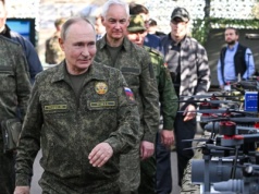 100 tysięcy żołnierzy na manewrach. Putin pojawił się na poligonie