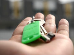 Podatek PCC przy zakupie mieszkania. Ulgi, zwolnienia i zwroty