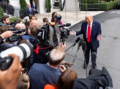 Donald Trump dostał niewygodne pytanie. "Szkodzisz swemu krajowi"