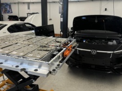 W nowoczesnym samochodzie po kolizji wszystko przestaje działać. Czy da się z tym coś począć?