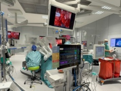 Roboty przejmują sale operacyjne! Jak technologia zmienia urologię? [ZDJĘCIA]