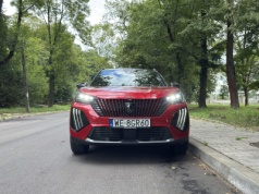 Test: Peugeot 2008 GT HEV 1.2 145KM – jak dorosnę, będę SUV-em