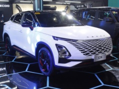 Chiński koncern motoryzacyjny chce pozyskać miliard dolarów. Dlatego wycofa się z Rosji