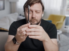 Używałem iPhone'a Air. Jest tylko jeden powód, by go kupić. I pięć, by tego nie robić