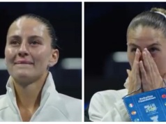 Zabrzmiał hymn Ukrainy. Targały nią ogromne emocje