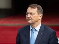 Prezydent walczył o reparacje. Sikorski się wściekł