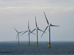 Morskie wiatraki w Polsce dopiero się rozkręcają. Branża liczy na wsparcie rządu