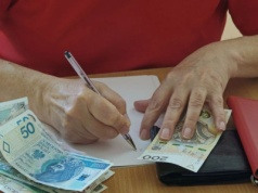 Waloryzacja emerytur 2026. O tyle mają wzrosnąć świadczenia, seniorzy muszą wiedzieć