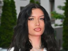 Plotkowano, że powiększyła usta czy była... W CIĄŻY. Viki Gabor komentuje: "Zawsze jest jakiś problem"