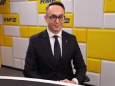 Polskie lotniska gotowe na ataki dronów? "Pasażer nie musi tego widzieć"