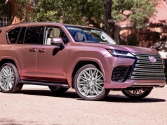 Kosmetyczka na kołach emituje dużo CO2. Lexus zrobił auto dla królowych piękności