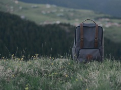 Plecak, który może uratować życie. RCB ujawnia, co jest niezbędne w kryzysowych momentach [LISTA]